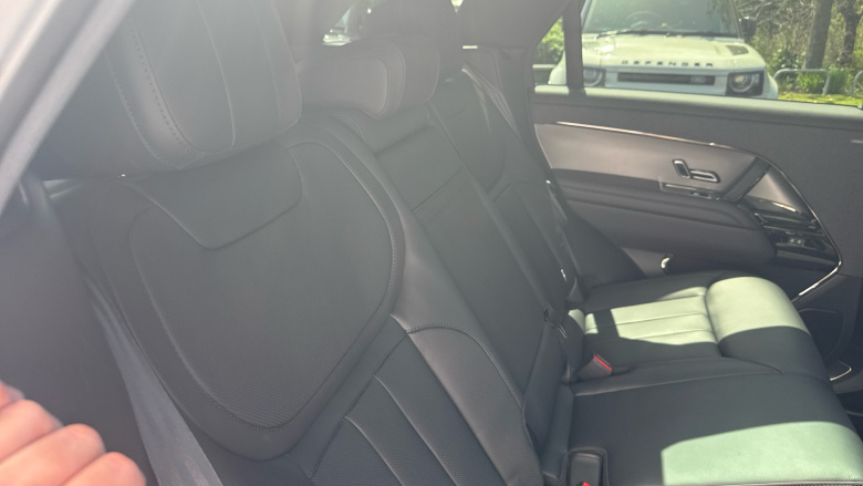 Land Rover Range Rover Sport 3.0 D250 Edition 5dr Auto Diesel Estate